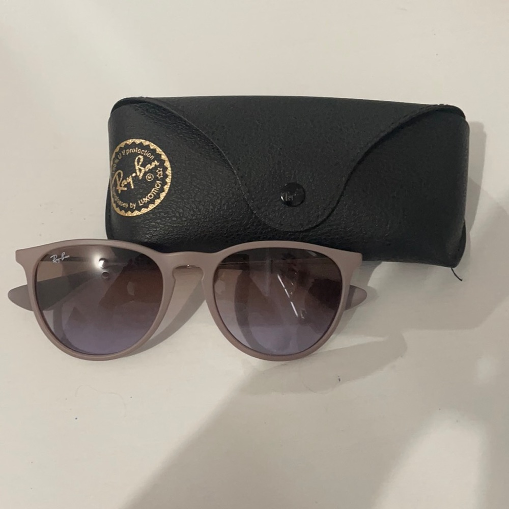 Brand new purple Ray Bans